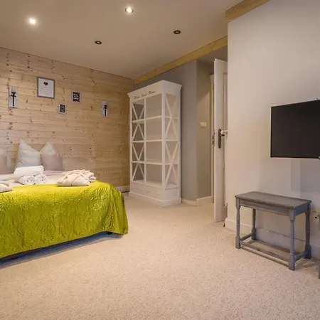 House Family Guest house